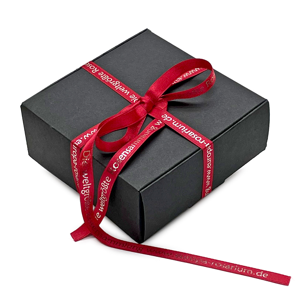 Geschenkpackung für den Herrn in schwarzer Box